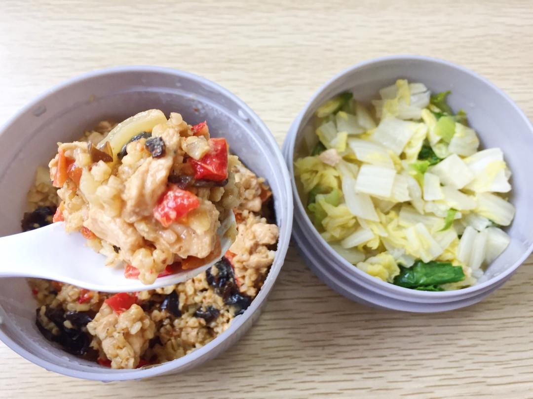 【健康三餐】香喷喷孜然鸡肉闷饭