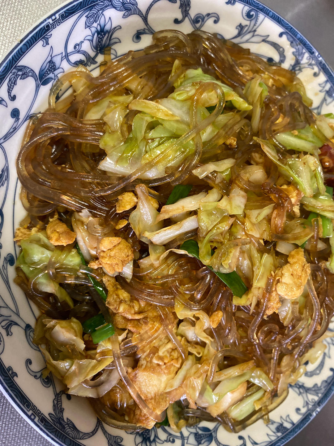 包心菜炒红薯粉丝