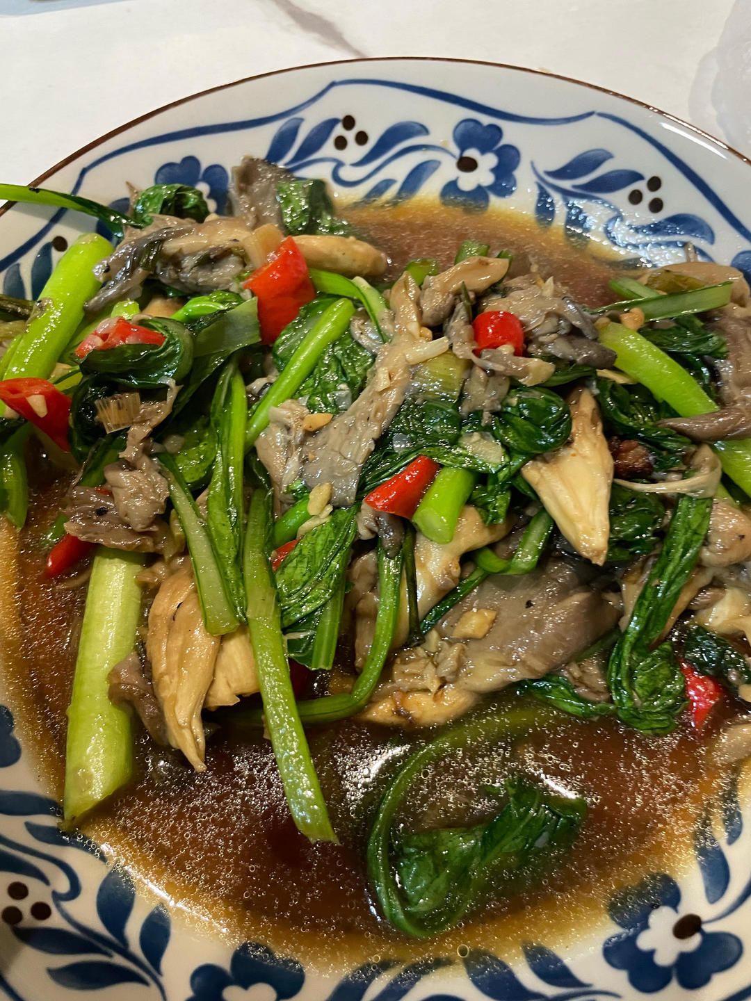 平菇炒青菜