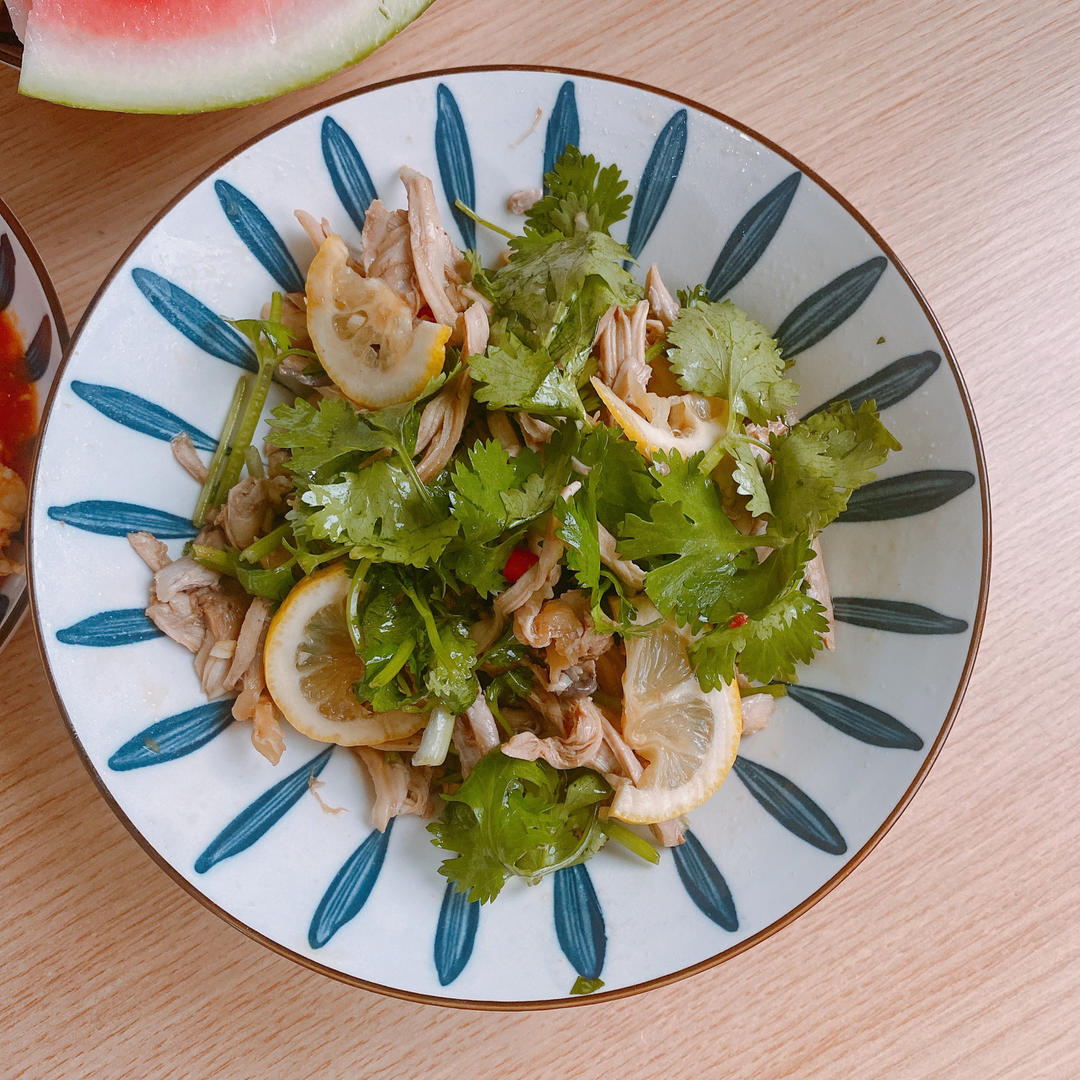 ㊙️酸辣开胃的柠檬手撕鸡腿肉！好吃不胖