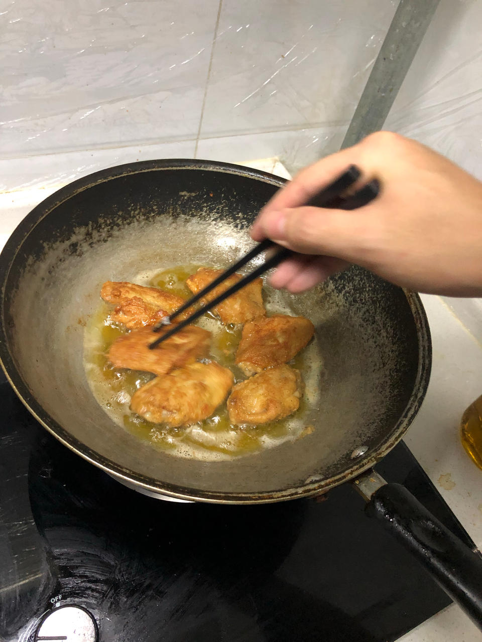 好吃到舔手指的咸蛋黄鸡翅