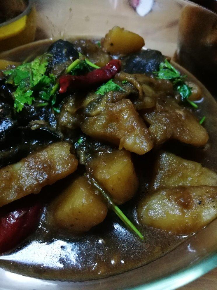 土豆炖茄子