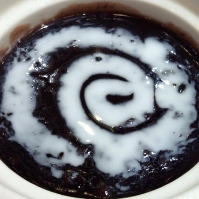 黑糯米红枣红糖补血养胃甜粥