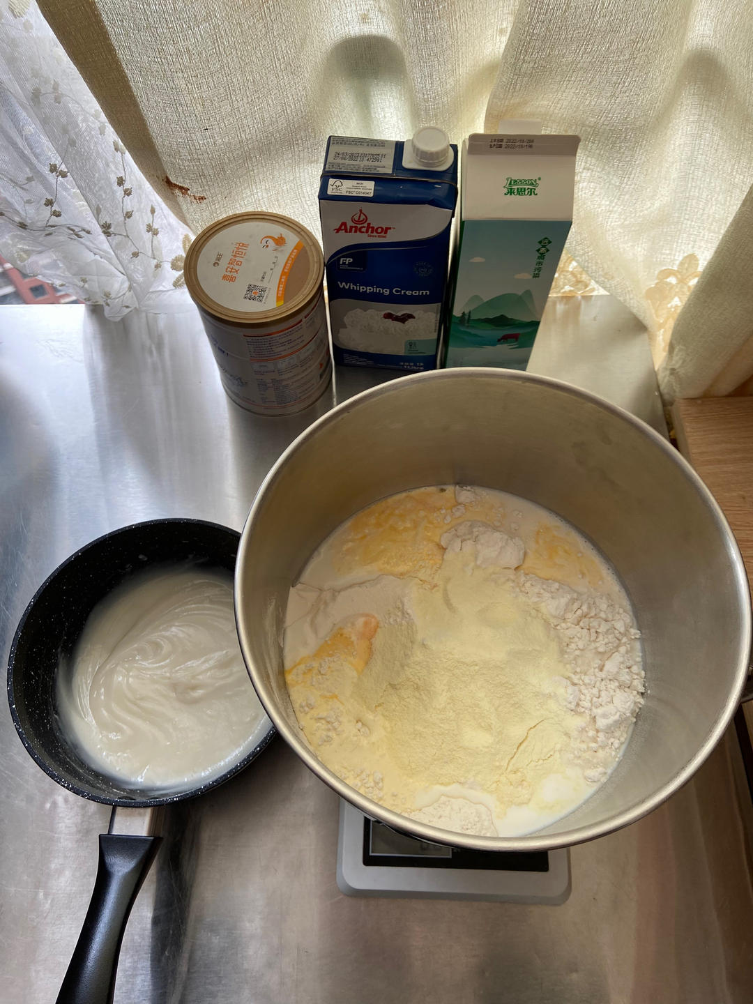 汤种牛奶面包卷