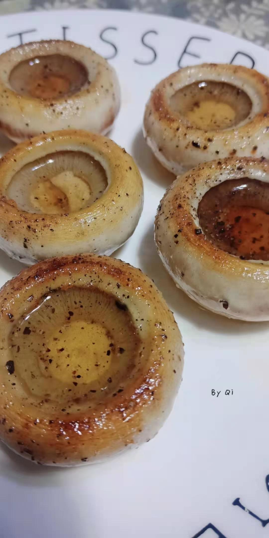 香煎口蘑  鲜的扭起来