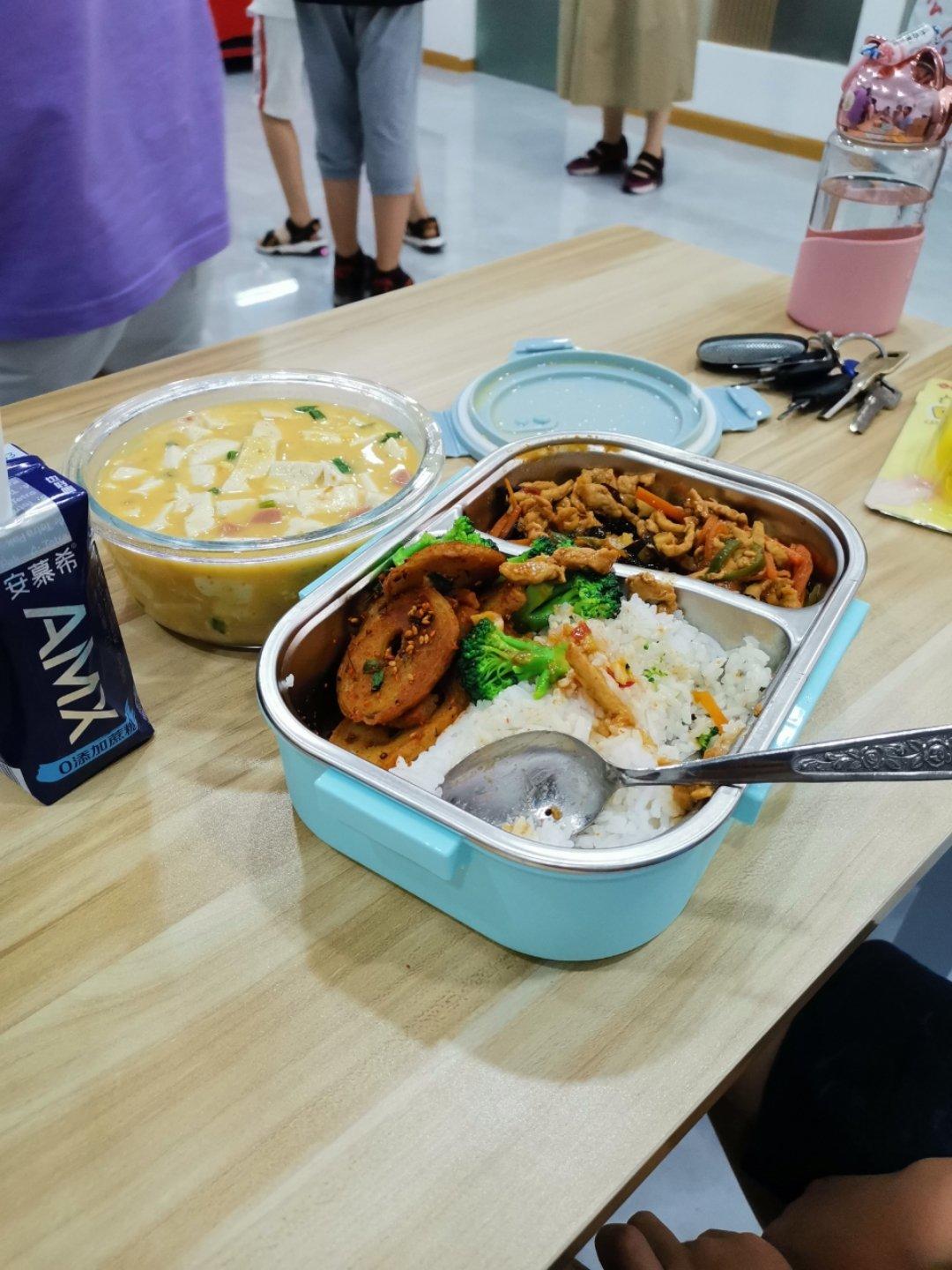 咸蛋黄豆腐煲