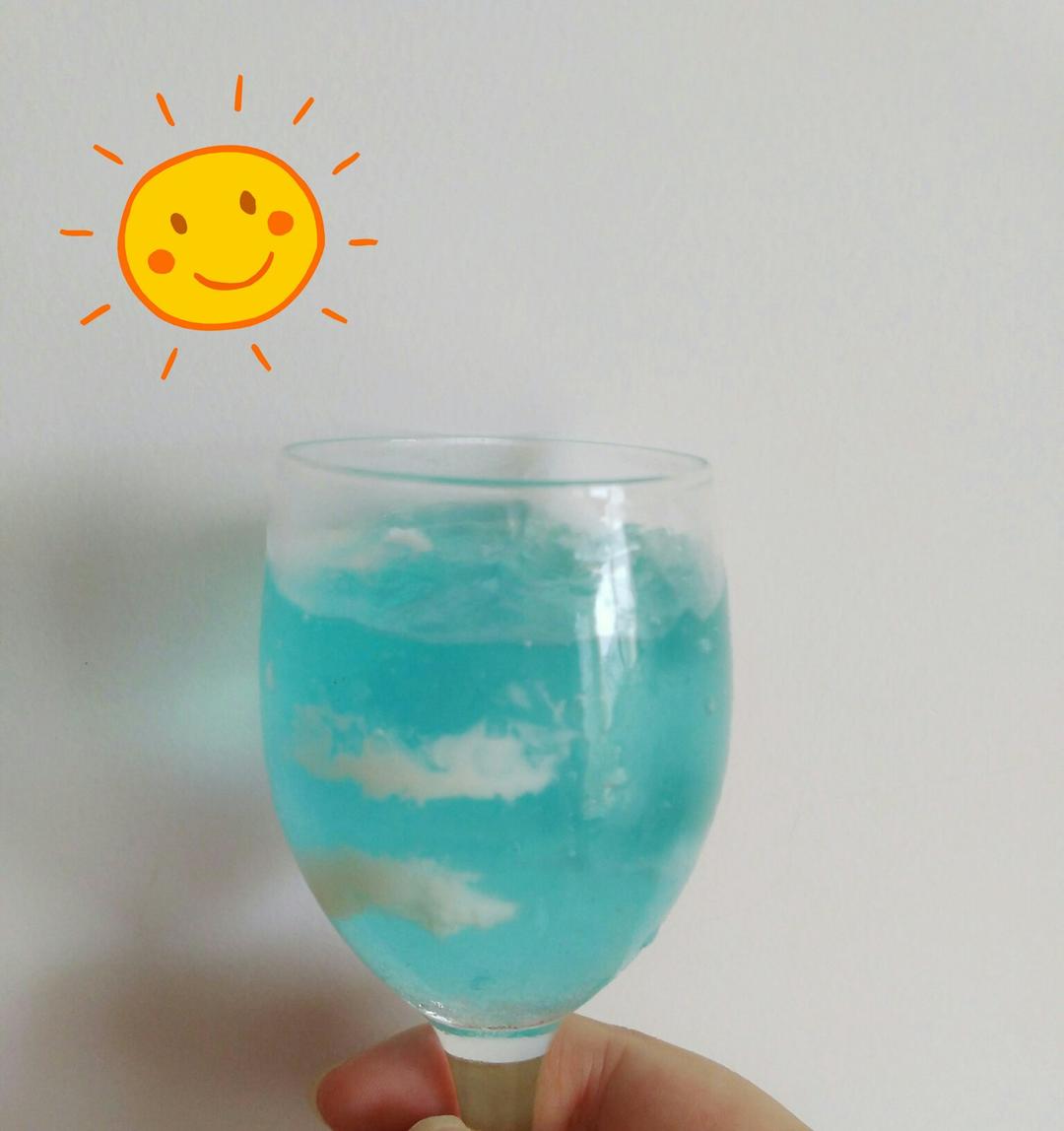 蓝天白云鸡尾酒