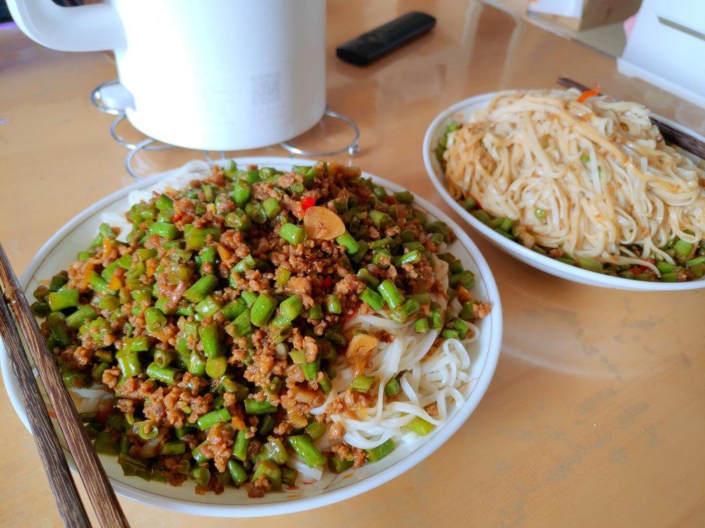 肉沫豆角下饭菜