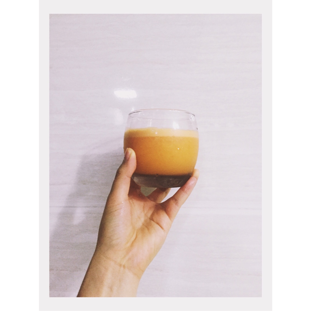 钢牙的日子里陪伴你的果～汁～哈哈