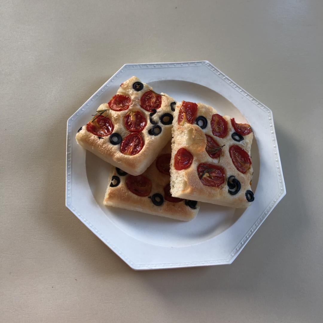 太美腻～油渍番茄佛卡夏