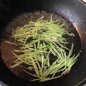海参黄瓜蛋花汤的做法 步骤9