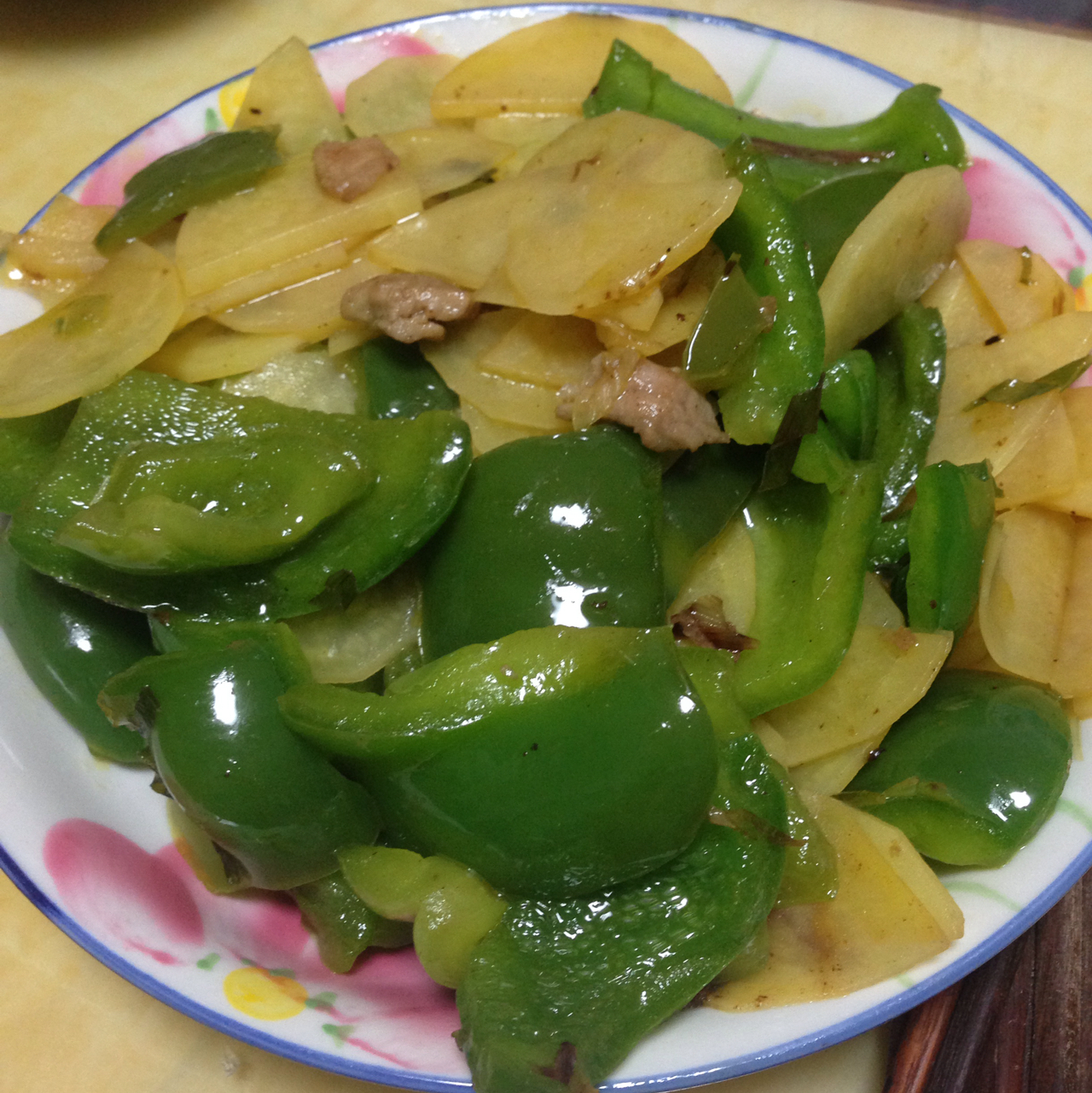 土豆青椒炒肉片