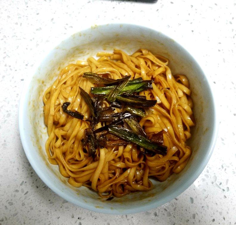 葱油拌面Spring Onion Noodles