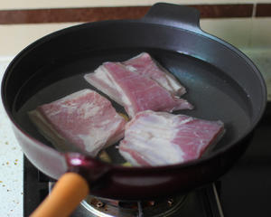 “轻”爱妈妈-红烧肉配饭的做法 步骤2