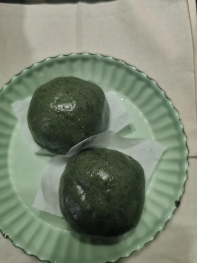 香糯可口的青团