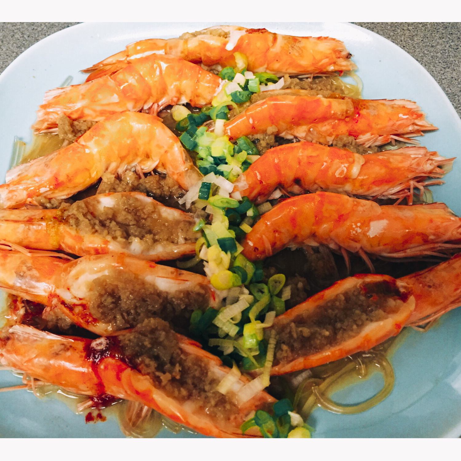 蒜蓉粉丝蒸虾