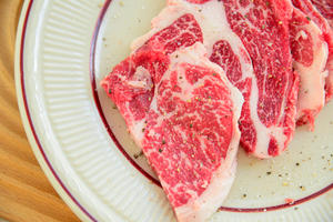 澳洲牛肉｜美味宴客菜，时蔬牛肉卷的做法 步骤4