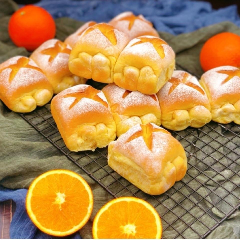 橙香小面包的做法