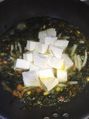 雪菜肉丝豆腐年糕汤（健身版）的做法 步骤3