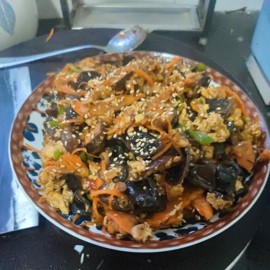 下饭菜鱼香鸡蛋