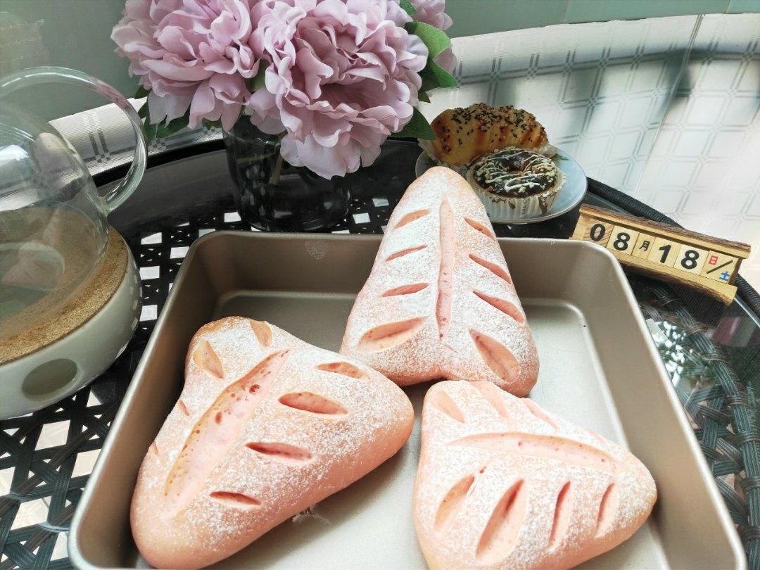 蔓越莓奶酥软欧包～