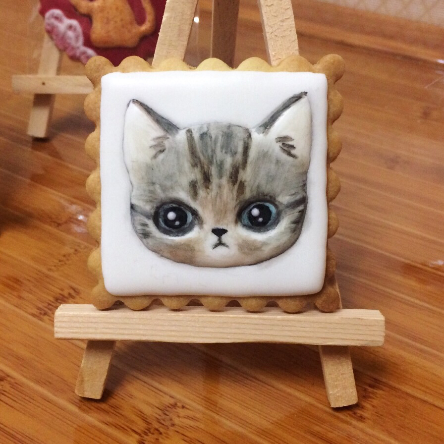 超简单！好吃又平整的糖霜饼干底的做法（附贴心小提示哦）