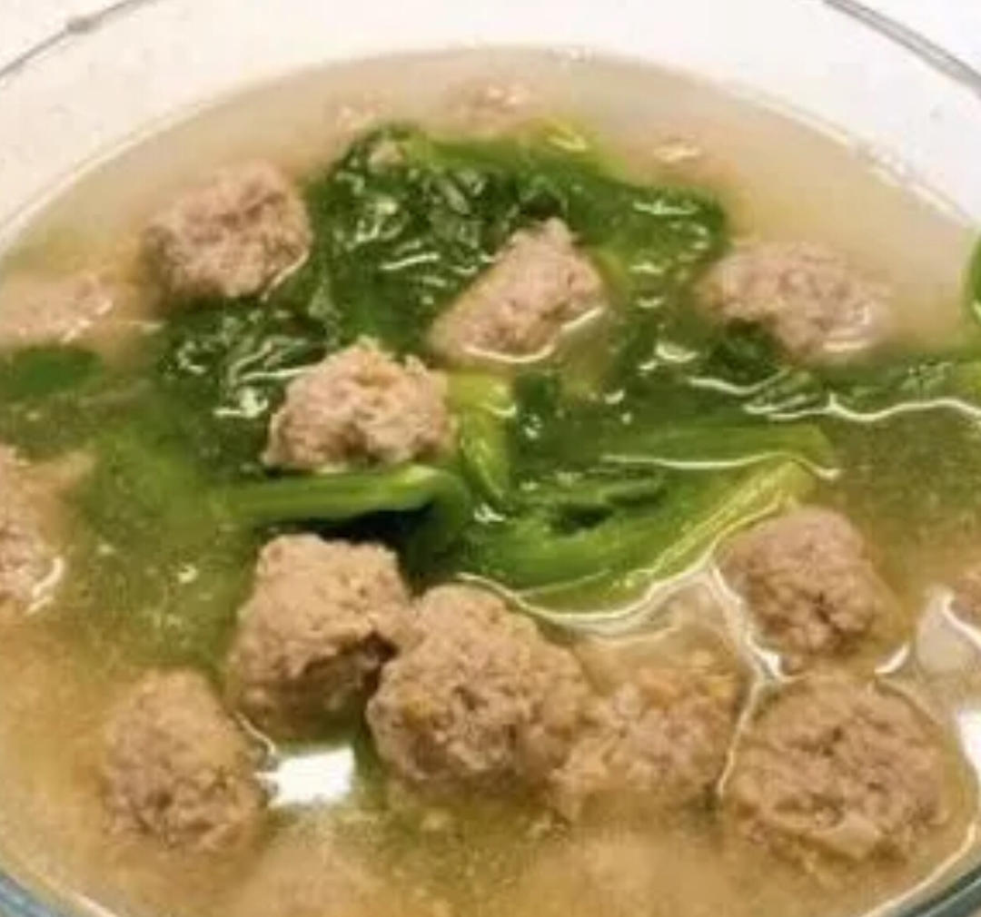 【10分钟系列】白萝卜豆腐圆子汤