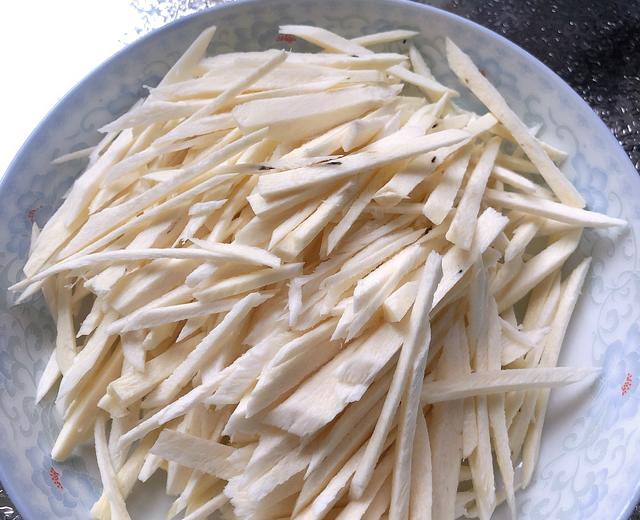 清炒茭白丝 清炒茭白丝