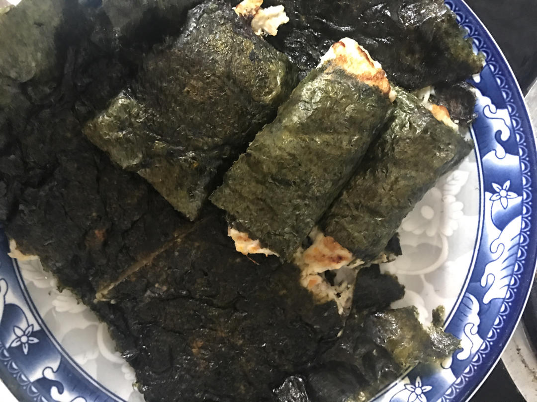 减脂鸡胸肉海苔卷