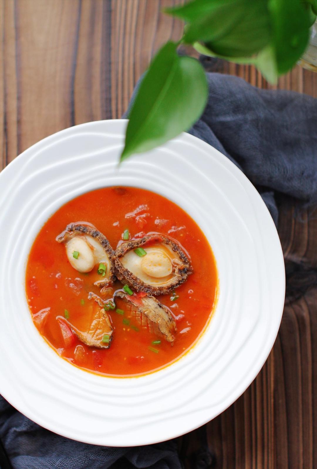 米粒是淘淘妈做的番茄煮鲍鱼