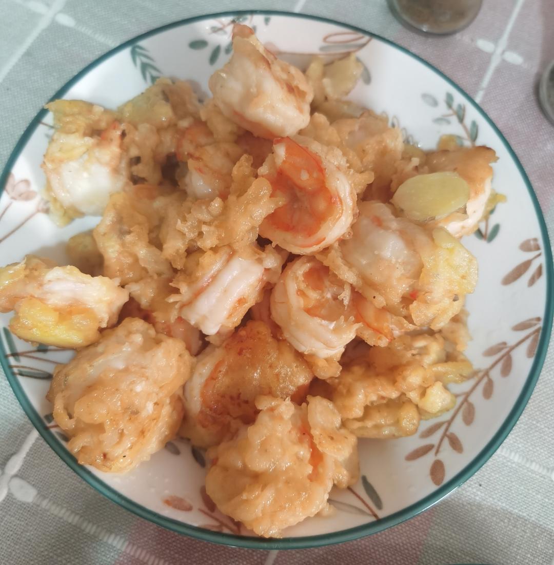🌈颜值爆表的黄金虾球🍤，外酥里嫩，做法超简单～