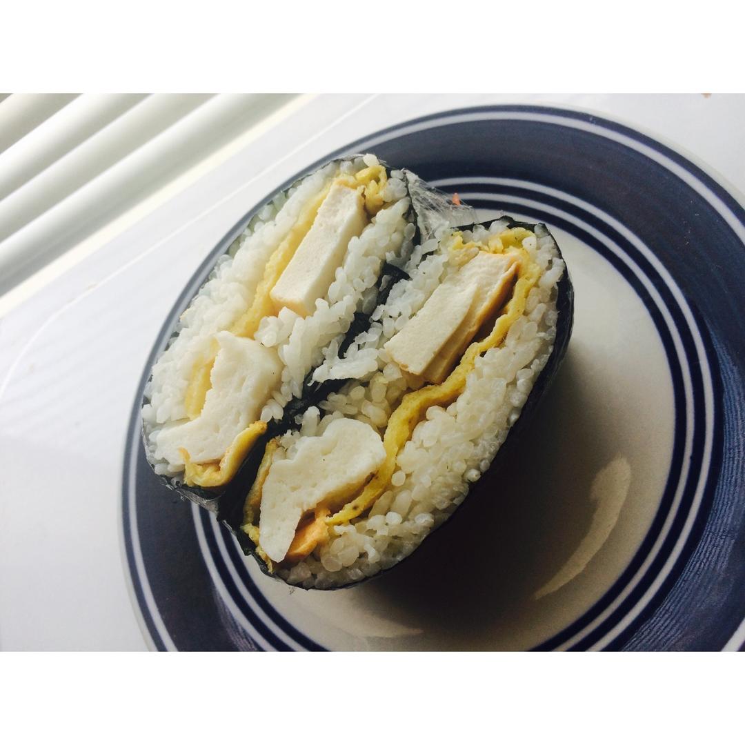 不用捏的饭团(おにぎらず)