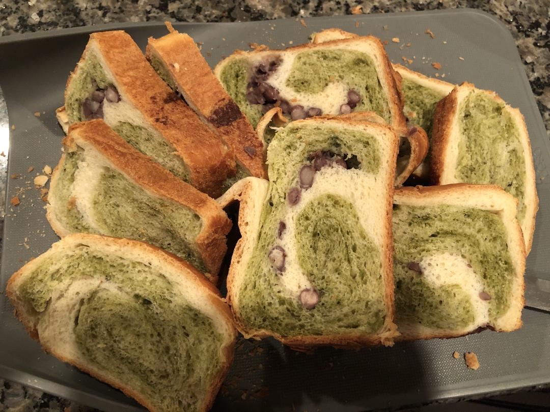 抹茶红豆吐司