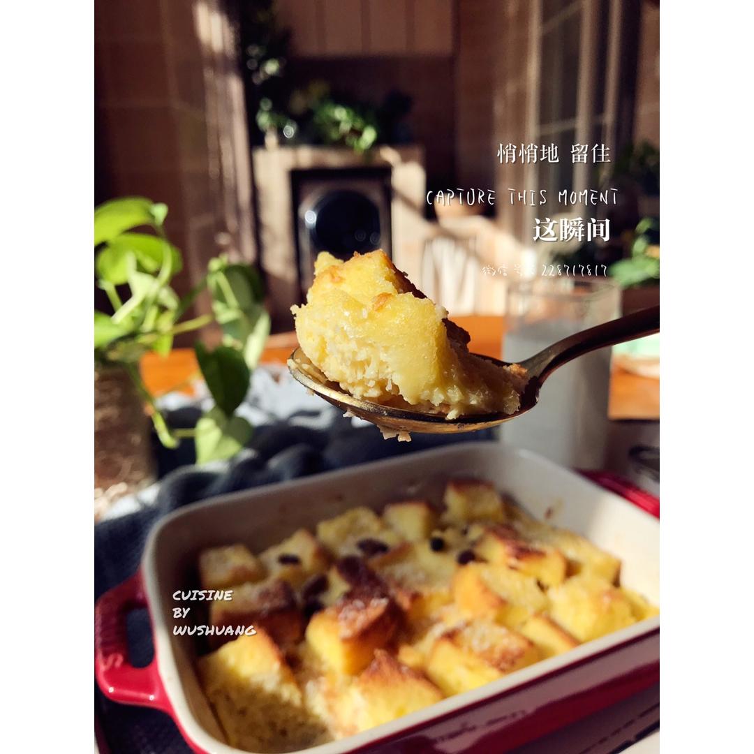 烤面包布丁