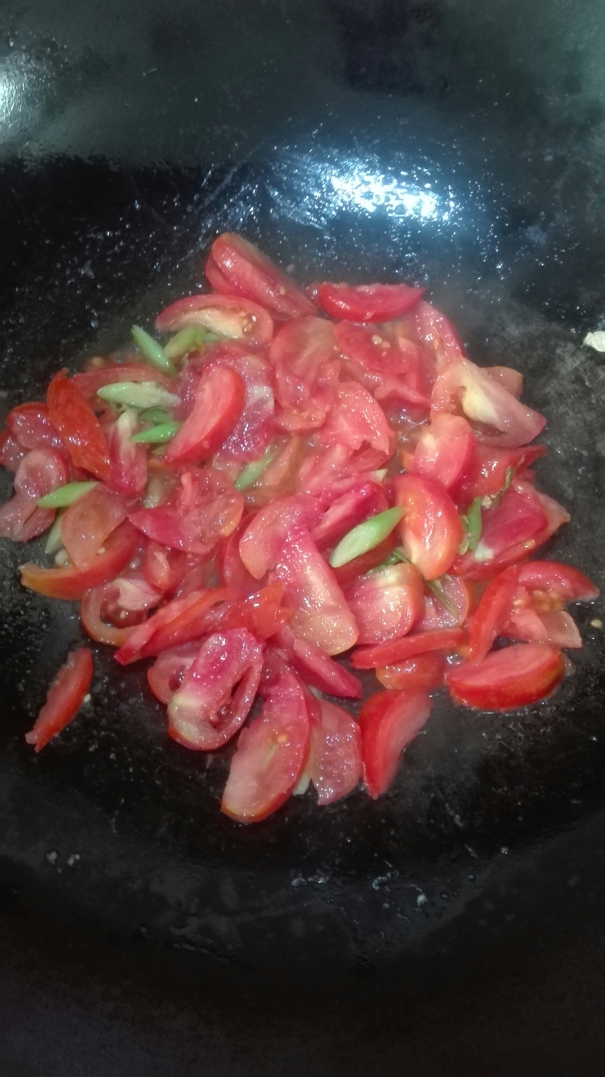 番茄炒鸡蛋的做法 步骤4
