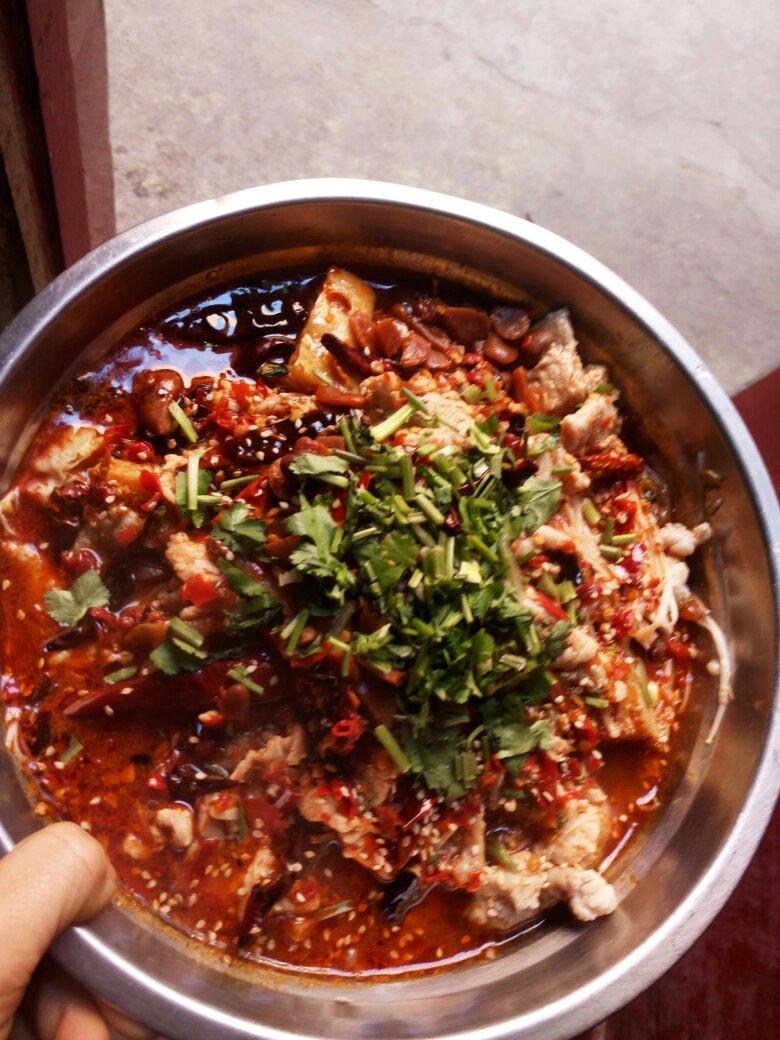 绝味川菜—水煮肉片๑