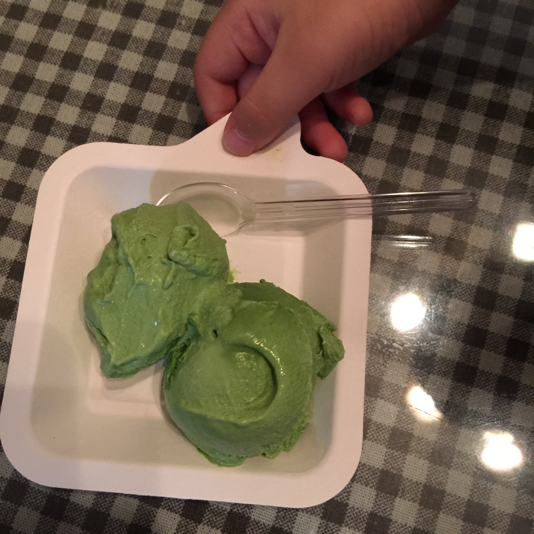 浓醇抹茶冰淇淋