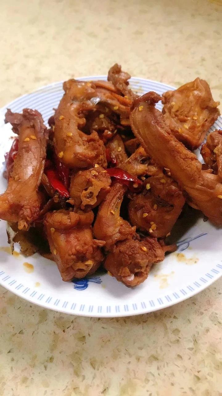 【周黑鸭】知乎25w人收藏 内附超多Tips!