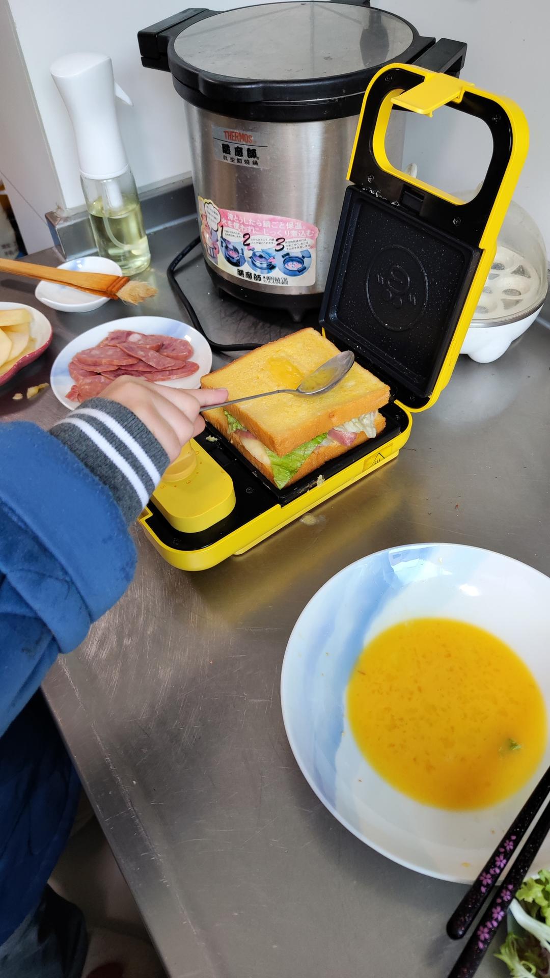 纯奶手撕吐司的做法 步骤1