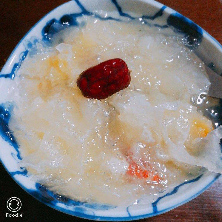 冰糖红枣炖燕窝