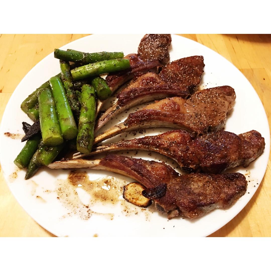 kriszhen做的蒜香煎羊排