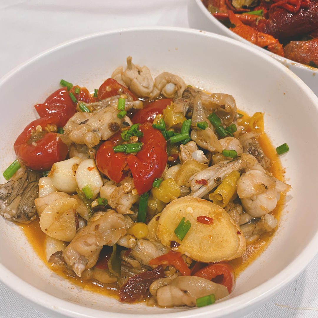 厨师长教你：“泡椒牛蛙”的家常做法，色香味俱全，赶紧收藏