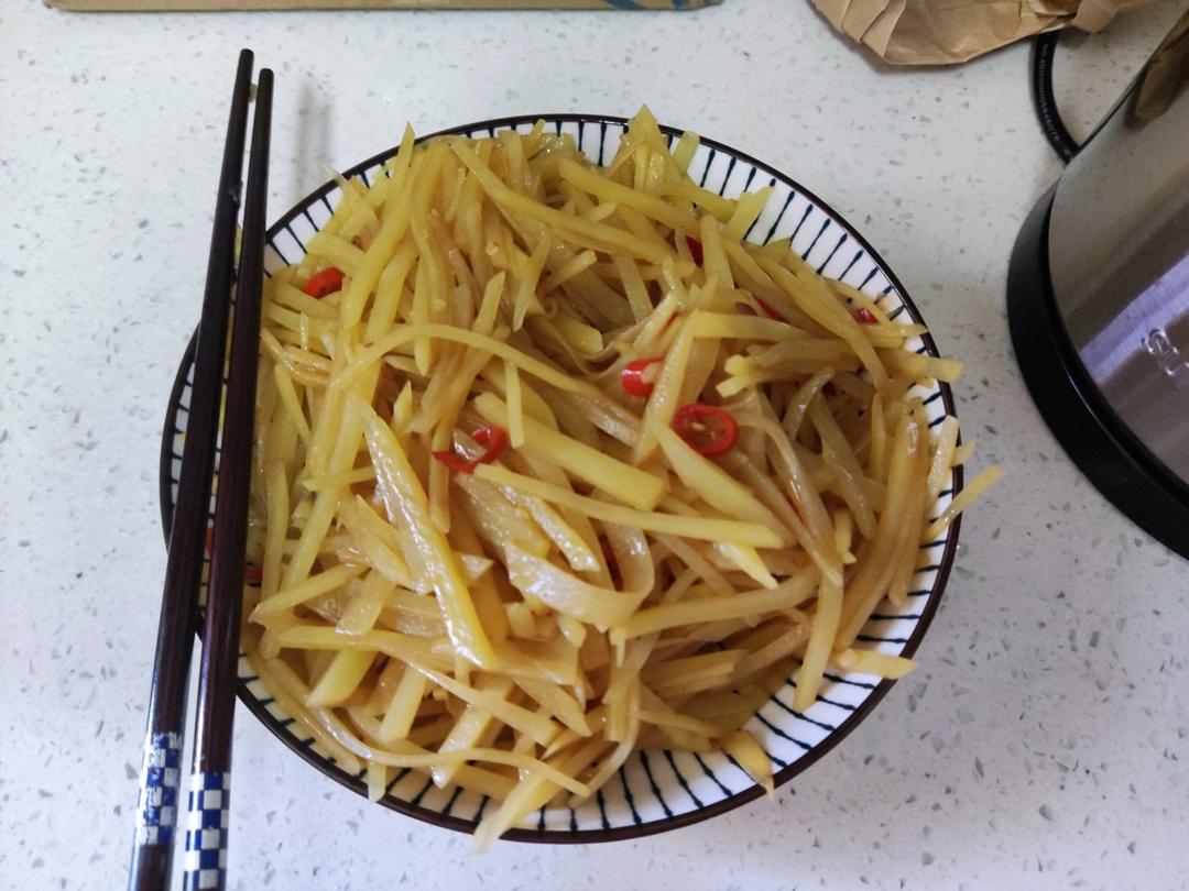 先启半步癫-泰椒土豆丝