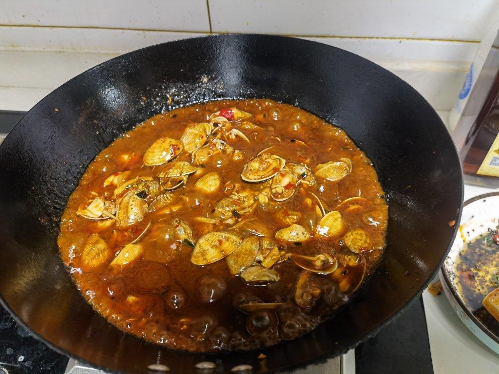 秒杀路边摊‼️巨好吃的爆炒花甲‼️辣炒花蛤