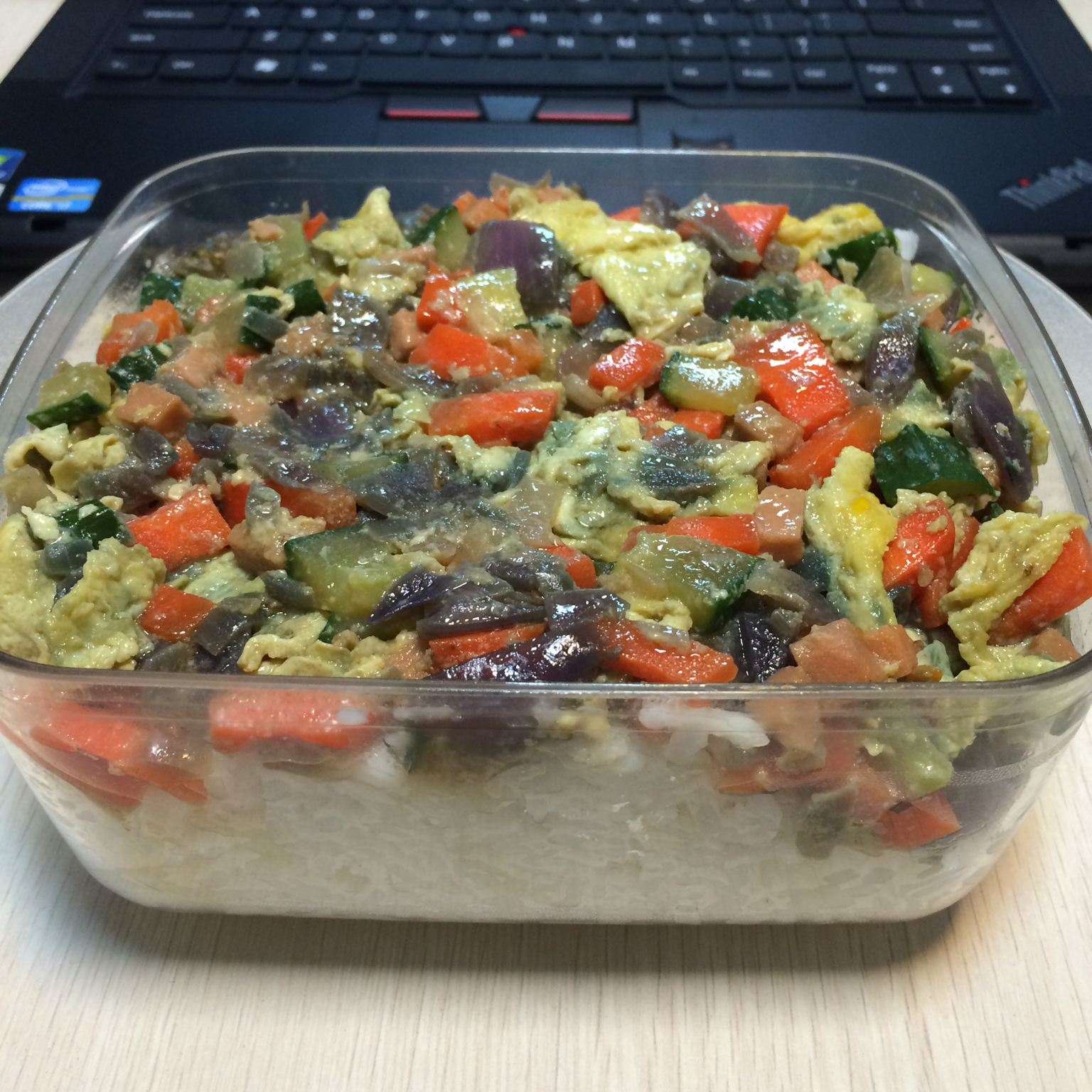 洋葱青花火腿肠炒蛋