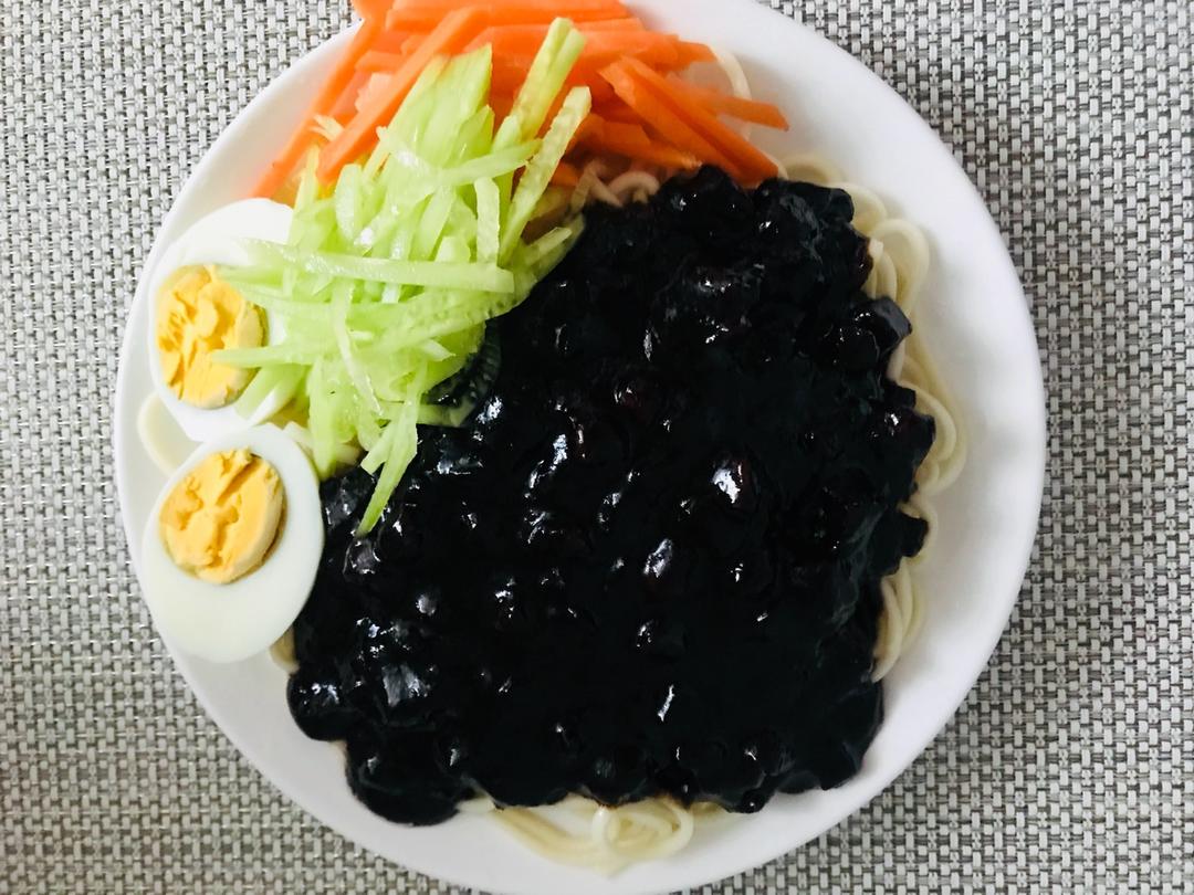 堂妈小厨——韩式炸酱面