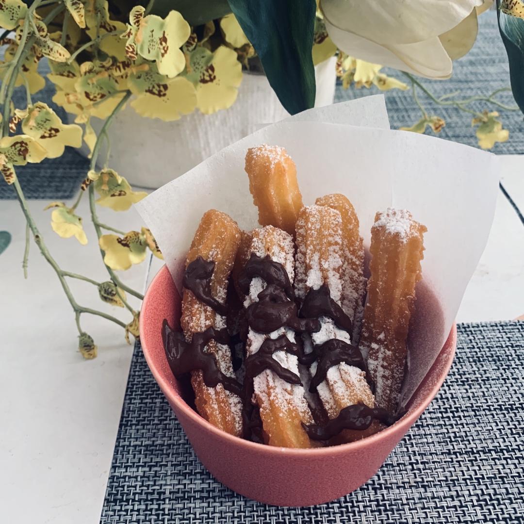 西班牙小油条吉事果churro(两样吃法简单好吃)