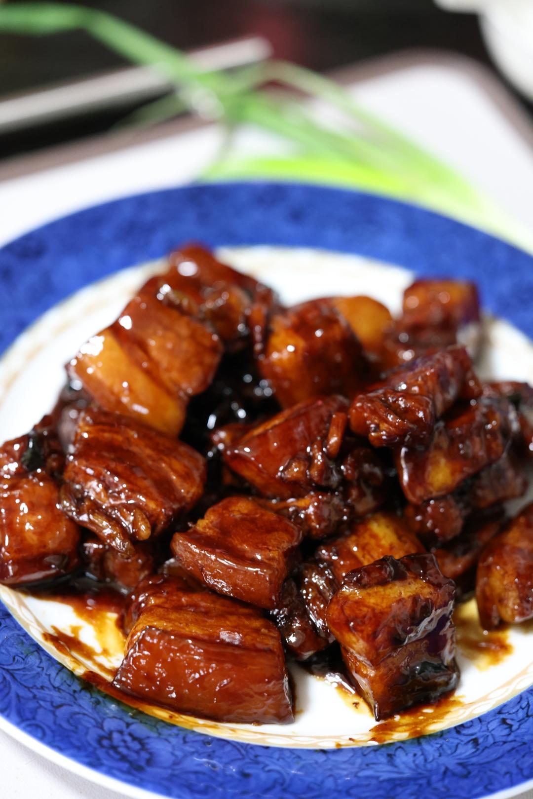 不焯水不放油的家常红烧肉