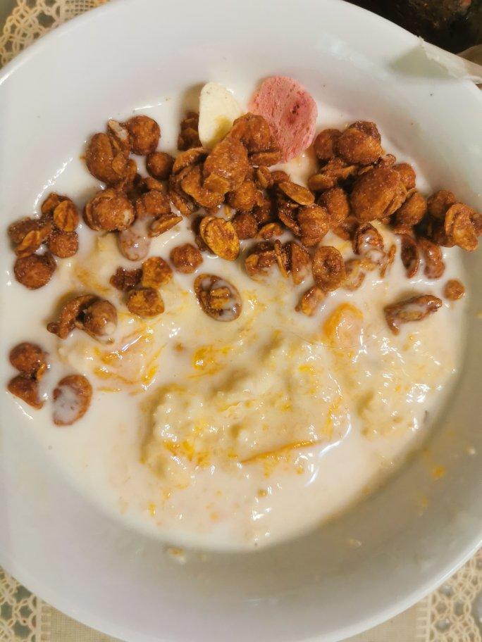 芒果燕麦粥 Overnight Mango Oatmeal