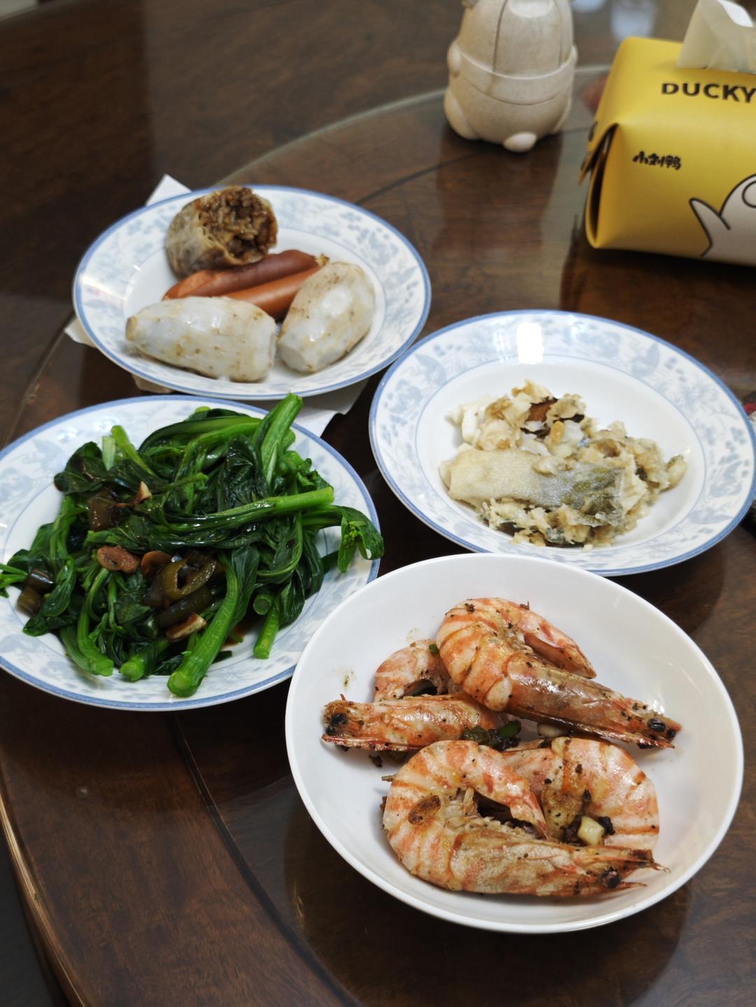 蒜香煎虾，够味儿！还能帮你减脂增肌！